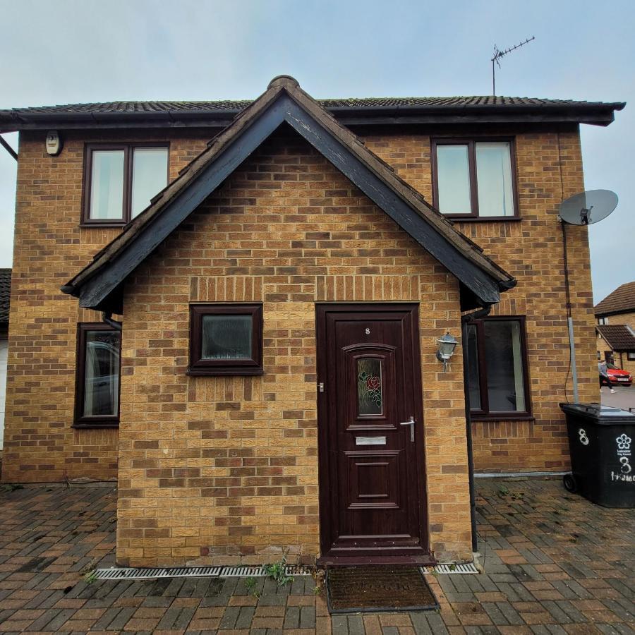 Hamilton 3 Bedrooms 10 Minutes From City Centre レスター エクステリア 写真